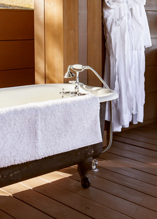 MaryJanesFarm bed and bath