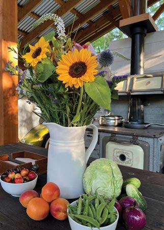 MaryJanesFarm flowers